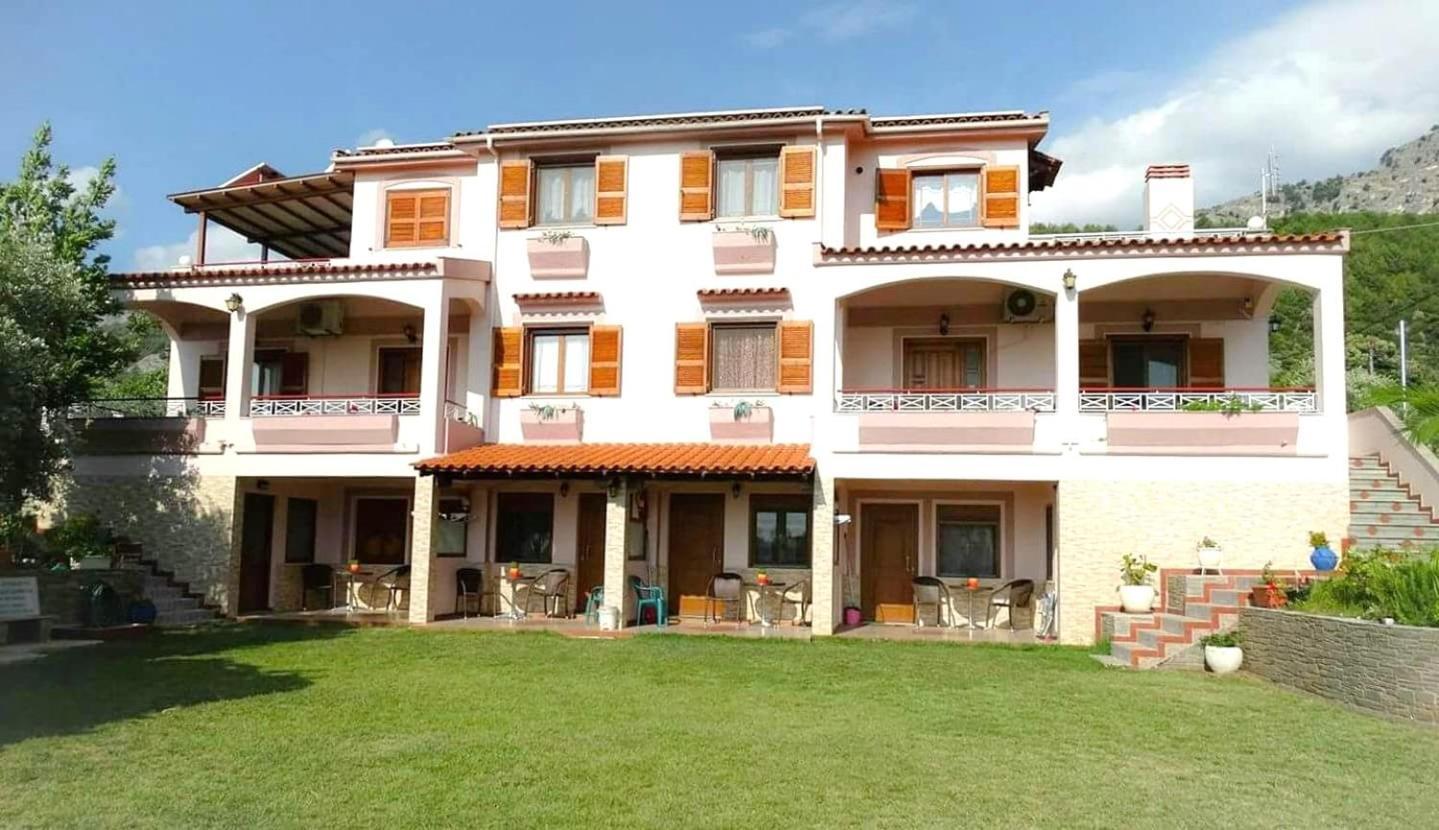 Villa Melina 1 코이니라 외부 사진
